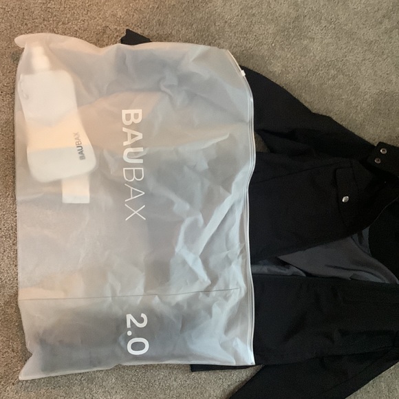 Baubax Women’s travel jacket. - Picture 3 of 4